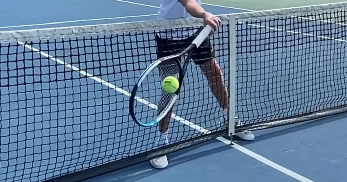 Pickleball Forehand Roll Tips to Carry Over from Tennis