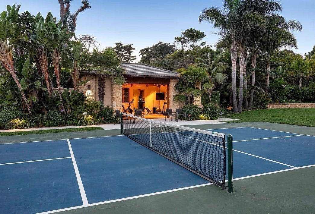 Want to Increase the Value of Your Home? Consider Putting in a Pickleball Court