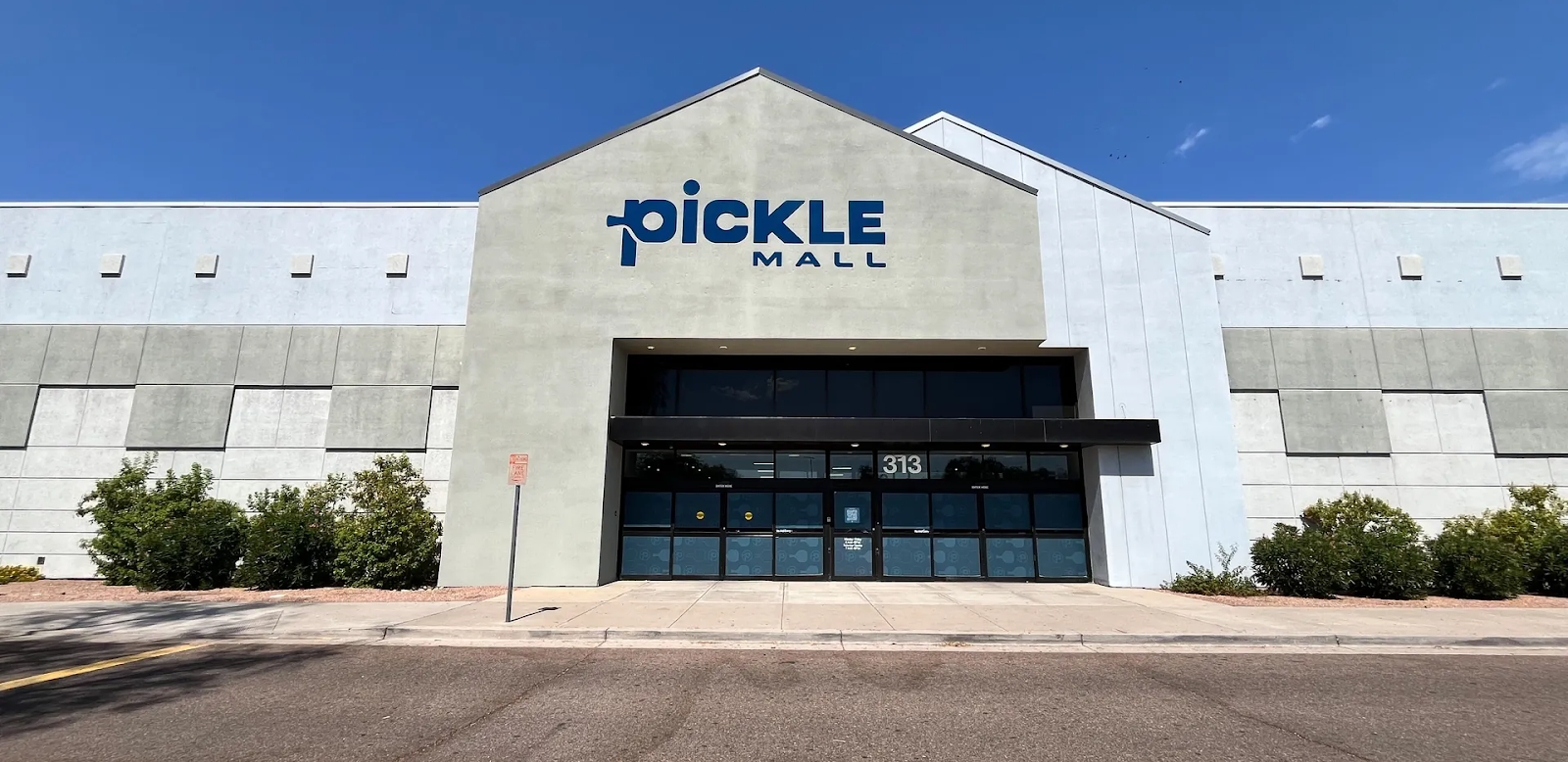 Lone Picklemall in Arizona Closing Its Doors