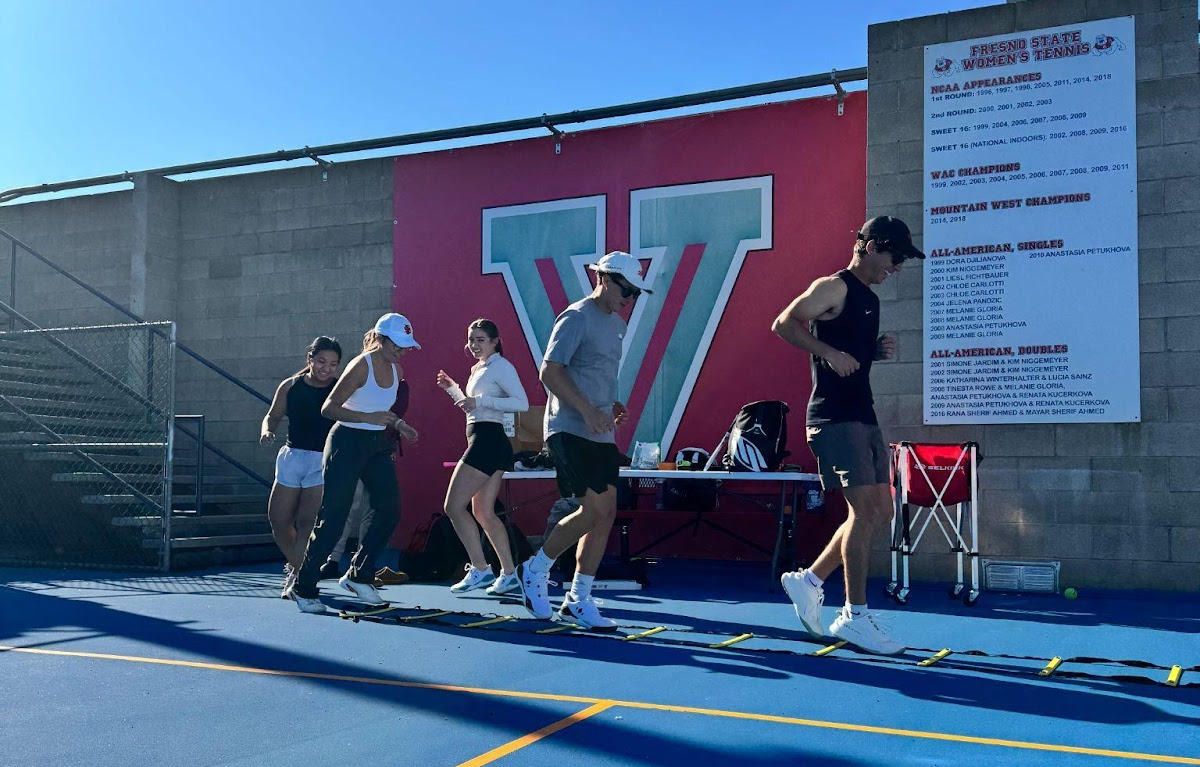 Bulldog Pickleball Students Training